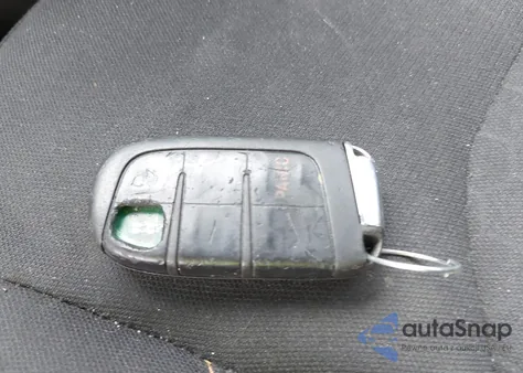 2018 Jeep Compass из США, поврежденный, VIN 3C4NJCAB0JT124679